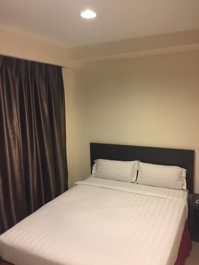 Premierz Hotel Λαμπουάν Εξωτερικό φωτογραφία