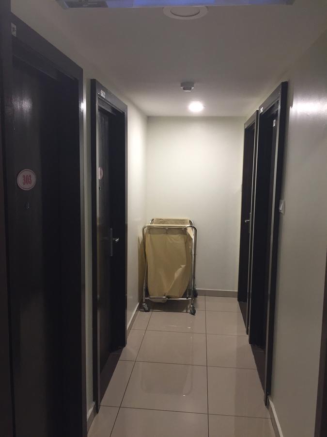 Premierz Hotel Λαμπουάν Εξωτερικό φωτογραφία
