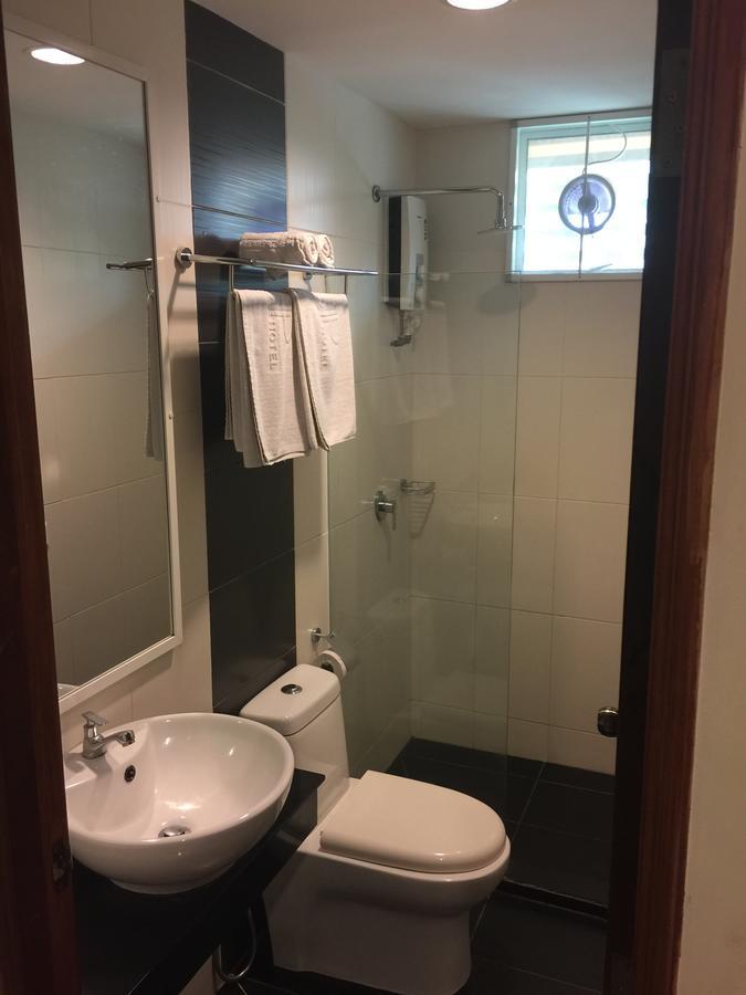 Premierz Hotel Λαμπουάν Εξωτερικό φωτογραφία