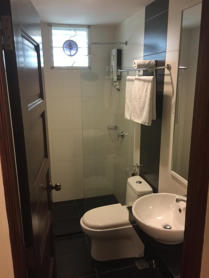 Premierz Hotel Λαμπουάν Εξωτερικό φωτογραφία